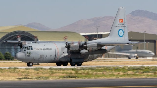 Ağdamda 35 türk zabiti, 1-i general olmaqla... - Ortaq mərkəzin inşası tamamlanır