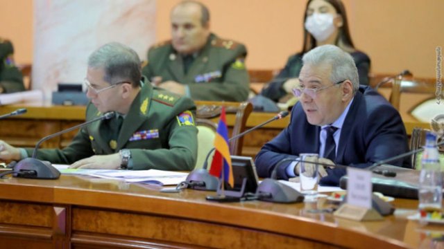 Ermənistanın yeni nazir müavini almaz oğrusu çıxdı