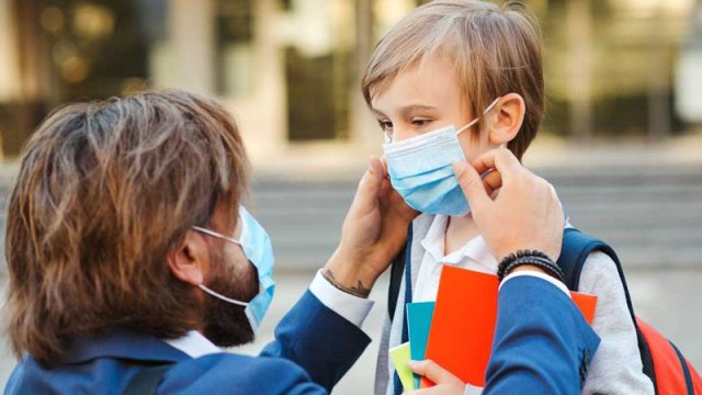 Övladını məktəbə göndərməyənlərin diqqətinə