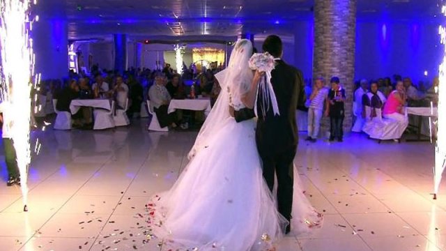 Yaxın vaxtlarda toyların keçirilməsinə icazə verilə bilər? - AÇIQLAMA