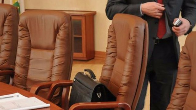 Beynəlxalq dərəcəli idman hakiminə Azərbaycanda vəzifə verildi - FOTO