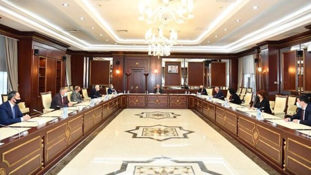 Parlamentin İntizam komissiyası toplandı