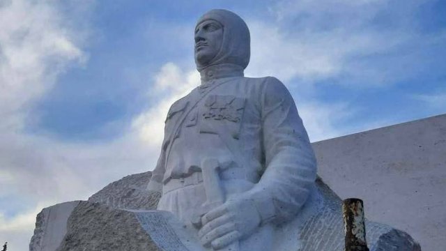 Rusiya bununla bağlı cavab verməlidir - Erməni təxribatıyla bağlı sərt tələb