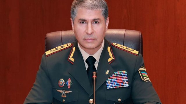 Vilayət Eyvazov daha bir polkovniki TƏQAÜDƏ GÖNDƏRDİ