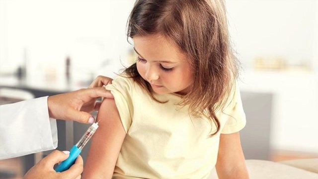 Şagirdlər məcburi peyvənd ediləcək? - Rəsmi AÇIQLAMA