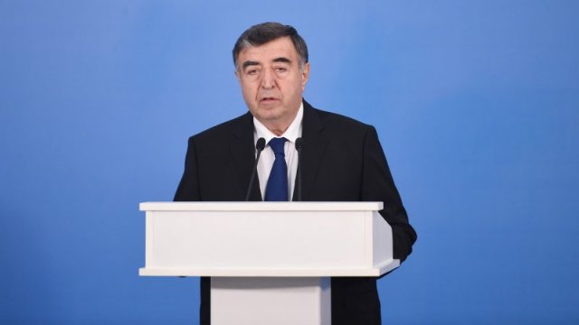 Əhməd Əhmədzadə sevimli “Sevinc-96”sına bu dəfə 30 milyon ayırdı