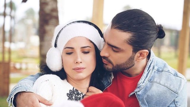 Azərbaycanlı aktyorla aktrisa nişanlandı