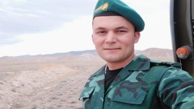 Bu məktəbdə zəng Xudayarın ifasıyla əvəzləndi - VİDEO