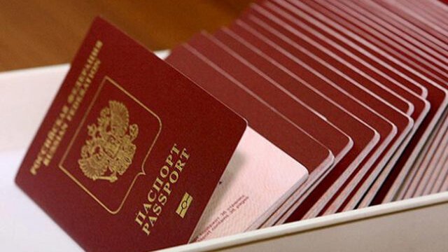 30 mindən çox erməni Rusiya vətəndaşı oldu