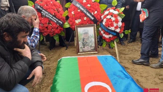 Bu gün daha bir şəhid dəfn olundu - FOTO