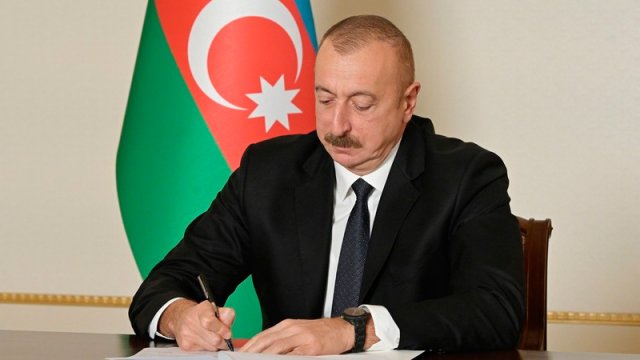 Prezident onları məhkəmə hakimi təyin etdi - SİYAHI