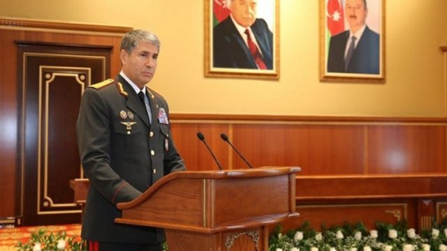 Vilayət Eyvazov təqaüdə göndərdiyi rəisləri qəbul etdi - FOTOLAR