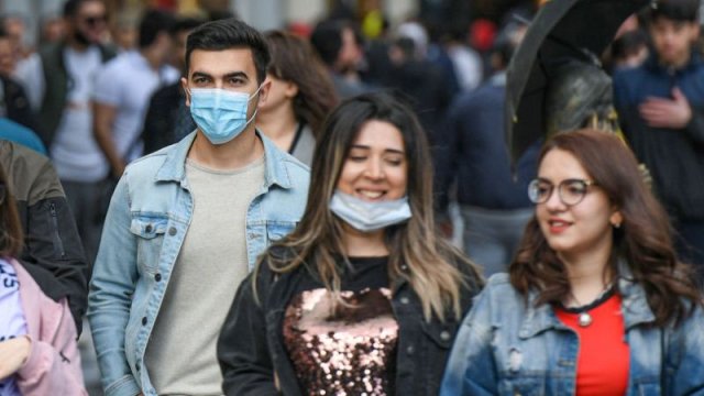 Yumşalmalar olarsa, yoluxma sayı artacaq - Bəs peyvənd xeyrini nə vaxt göstərəcək?