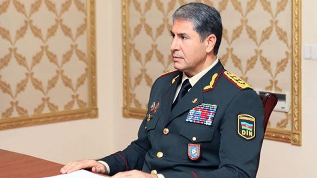 Vilayət Eyvazov şöbə rəisinə yeni rütbə verdi