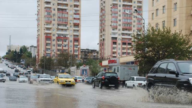 Bakıda yağış sularının idarə olunması ilə bağlı yeni qurum yaradılacaq