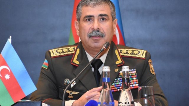 Zakir Həsənov Türkiyəyə getdi