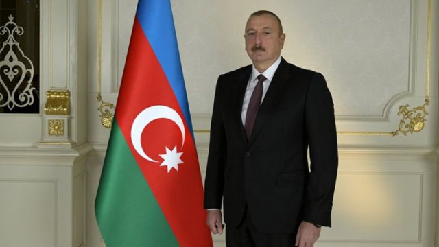 Prezident fərman imzaladı