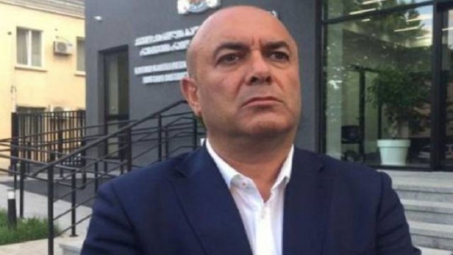 Keçmiş deputatın evi qarət olundu - FOTO/VİDEO