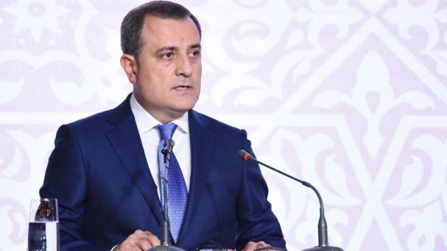 Ceyhun Bayramov: 