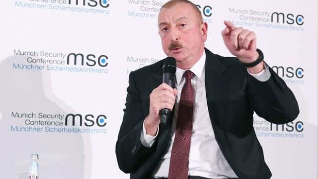 Əliyev Ermənistanın diplomatik müdafiəsini dağıdır: Münhen debatından Zəfərə aparan yol – TƏHLİL