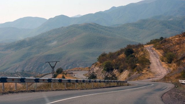 Zəngəzurdan keçən 21 kilometrlik yol Azərbaycana veriləcək – DETALLAR