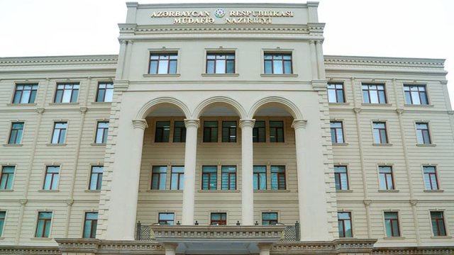Müdafiə Nazirliyi həkim AXTARIR
