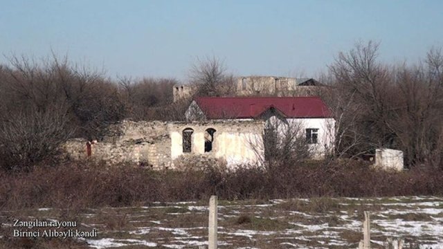 Zəngilanın Birinci Alıbəyli kəndi - VİDEO