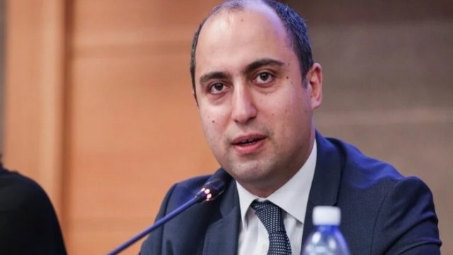 Təhsil nazirindən yeni təyinatlar - FOTO