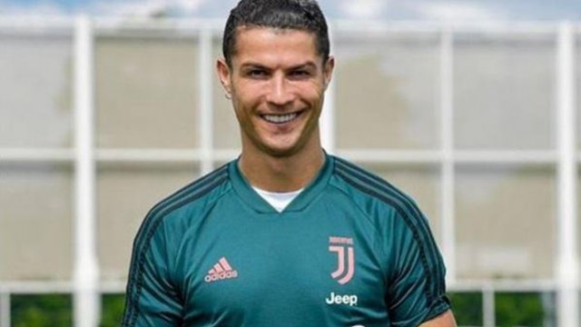 21-ci əsrdə ən çox oyun keçirən futbolçu bəlli oldu