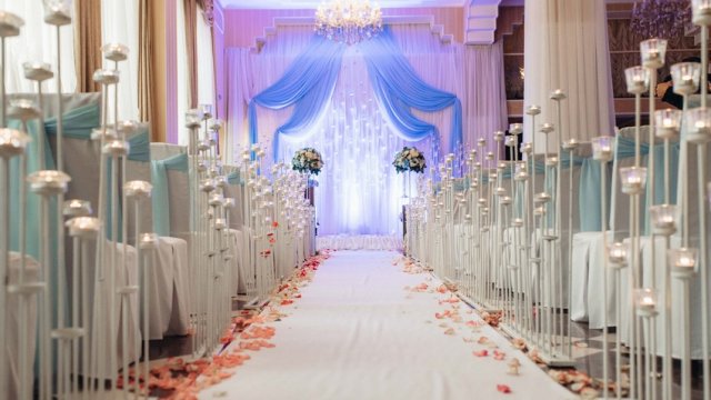 Milli Məclisdə Operativ Qərargaha tənqid: “Toylar keçirilməlidir”