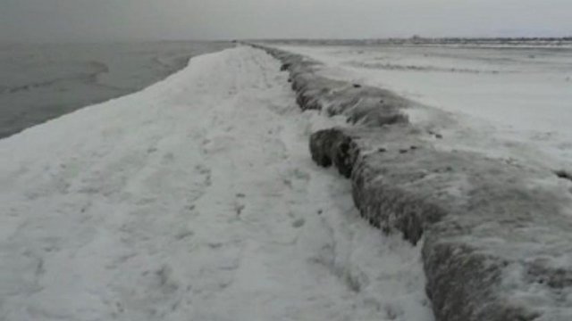 Xəzərin sahili buz bağladı - FOTO