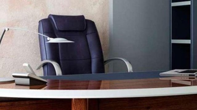 İdarə rəisi işdən çıxarıldı