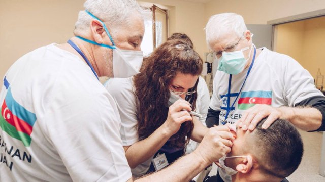 Yəhudi qadın ərinin gözünü qazimizə bağışladı - FOTO/VİDEO