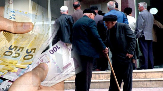 “Pensiyaya 10 il qalmış işdən çıxarmaq qadağan olunsun”