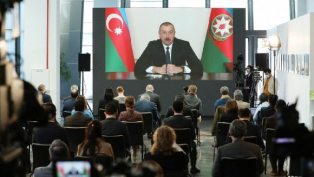 Bəhreyn qəzeti Prezidentin mətbuat konfransı barədə məqalə yayıb