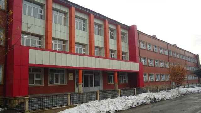 Lənkəranda koronavirusa görə 2 şagird distant təhsilə keçirildi