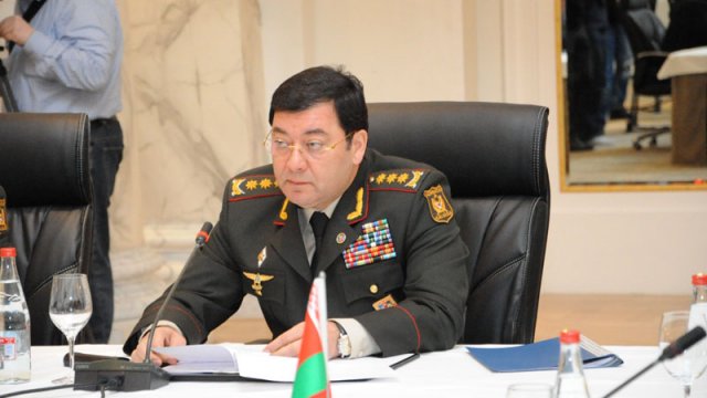 Nəcməddin Sadıqovun keçmiş yavəri niyə işdən çıxarılıb?