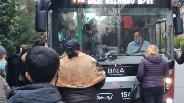 “Sizə yaxın COVID-li xəstə var, məsafə saxlayın!” - Basabasda gələn XƏBƏRDARLIQ