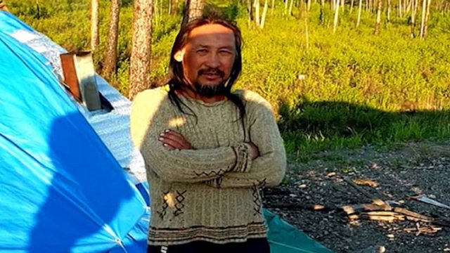 Putini “qovmağa gedən” şamanla bağlı qərar verildi