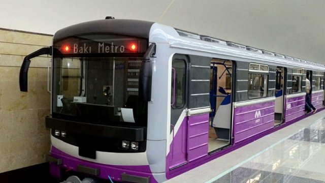 Bakı metrosu həftəsonu işləyəcək, amma...