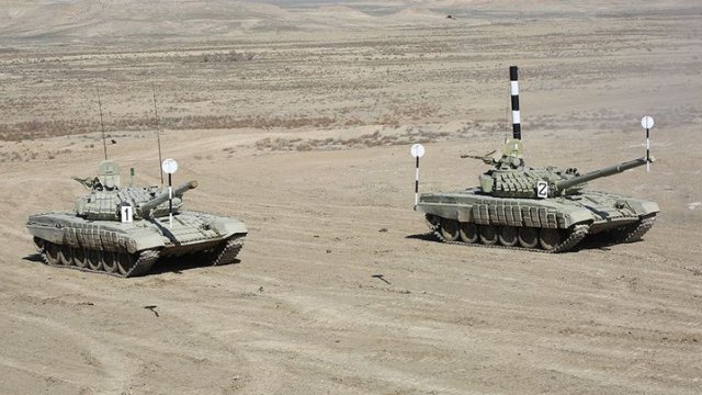 Ordumuzun tank bölmələri hərəkətə gətirildi - VİDEO