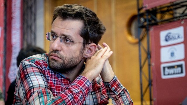 Teymurla Şəhriyara uduzan ermənidən etiraflar