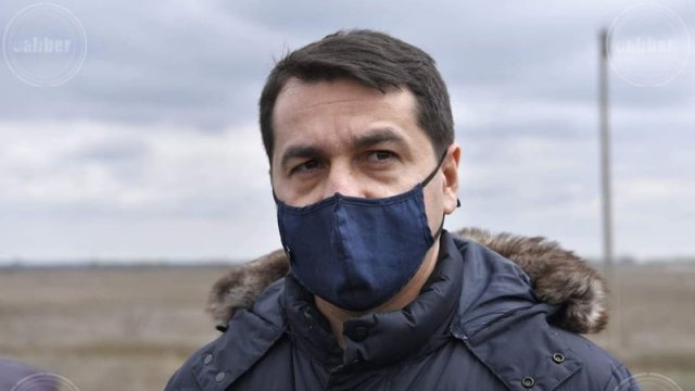 Hikmət Hacıyev: “Ağdamda qarışıq hisslər keçirirəm”