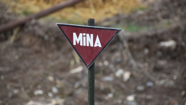 Xocavənddə mülki şəxs minaya düşdü