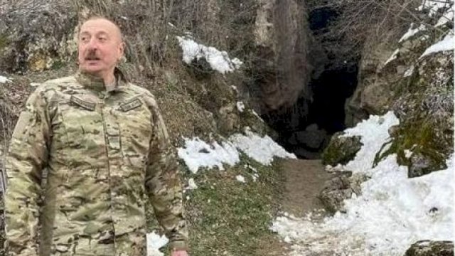 Prezident Azıx mağarasında - VİDEO