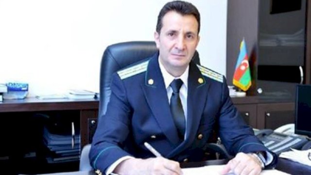 General oğlu vasitəsilə ölkədən 100 milyon pul çıxarıb