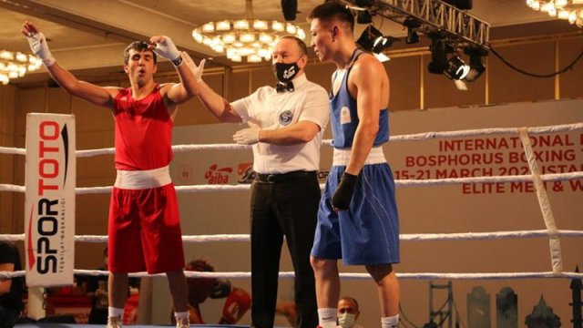 Beş boksçumuz beynəlxalq turnirdə finala yüksəldi