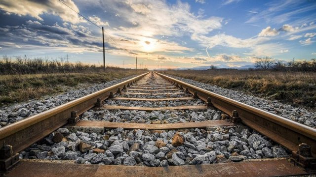 Naxçıvandan Qarsa dəmir yolu xətti çəkilə bilər