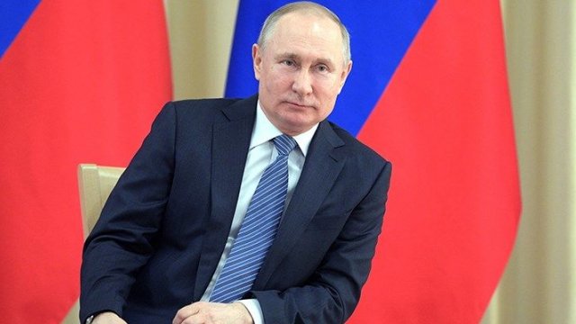 Putin sabah peyvənd olunacaq