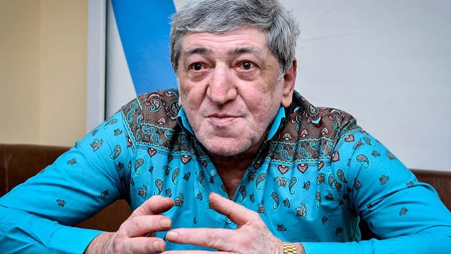 Həyat yoldaşı Rəmişin səhhətindən DANIŞDI